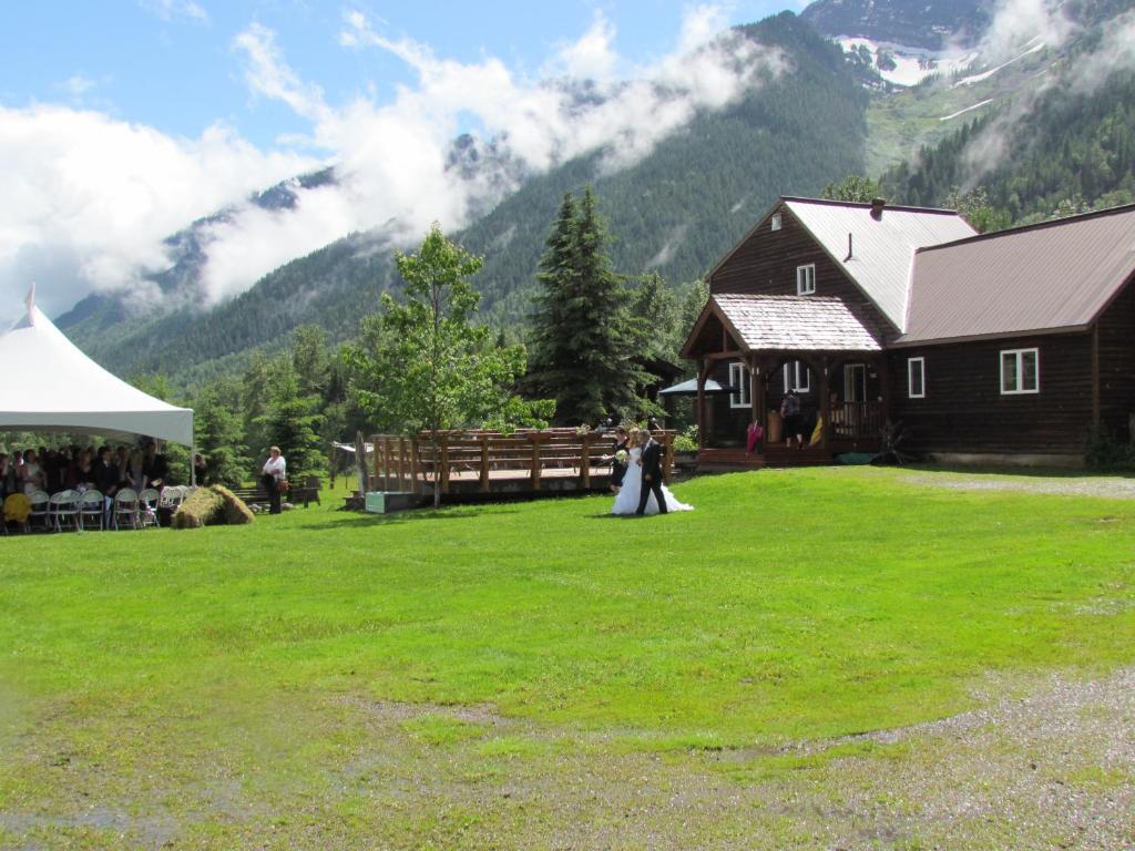 Birch Meadows Lodge B&B Fernie Εξωτερικό φωτογραφία